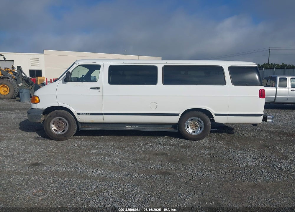 1999 DODGE RAM WAGON 3500 VIN: 2B5WB35Z6XK541889