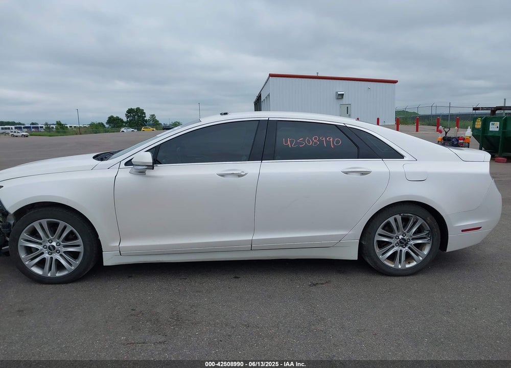 2016 LINCOLN MKZ VIN: 3LN6L2J95GR632959