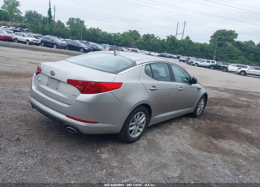 2011 KIA OPTIMA LX VIN: KNAGM4A78B5059340