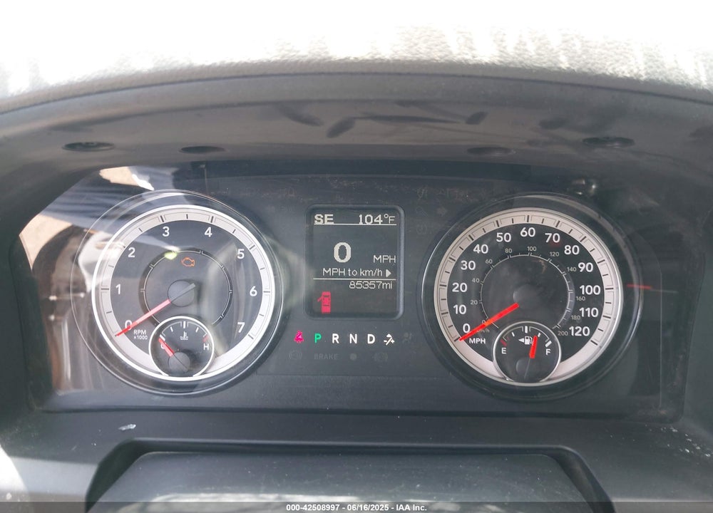 2019 RAM 1500 CLASSIC SLT 4X2 6'4 BOX VIN: 1C6RR6TT2KS704723
