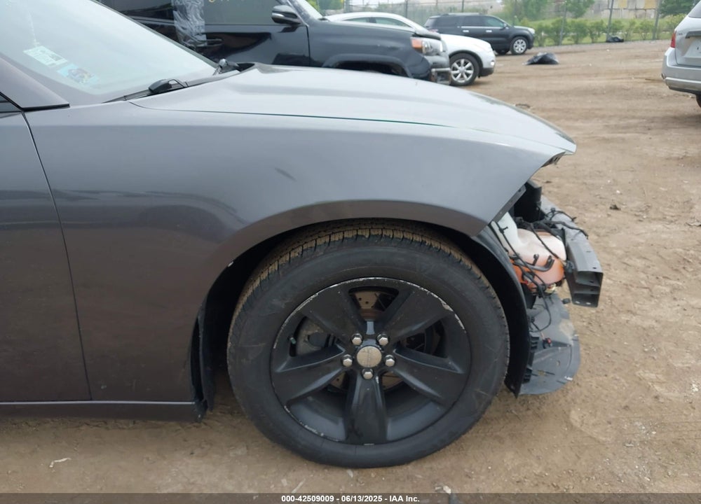 2016 DODGE CHARGER VIN: 2C3CDXHG5GH203892