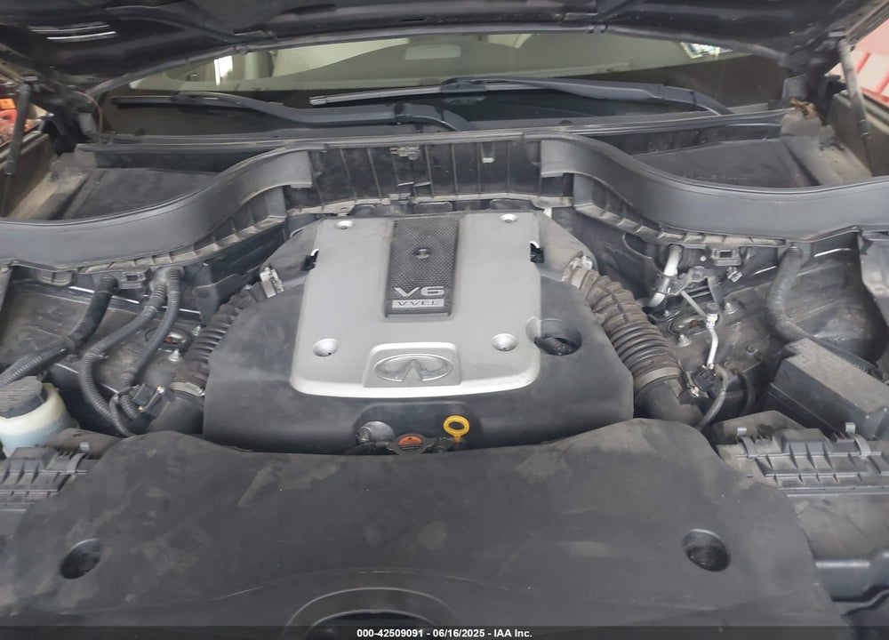 2016 INFINITI QX70 VIN: JN8CS1MW6GM752420