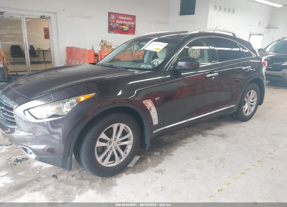 2016 INFINITI QX70 VIN: JN8CS1MW6GM752420