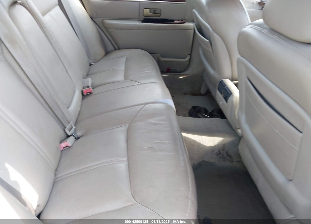 2004 LINCOLN TOWN CAR ULTIMATE VIN: 1LNHM83W54Y632405
