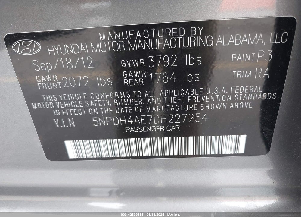 2013 HYUNDAI ELANTRA VIN: 5NPDH4AE7DH227254