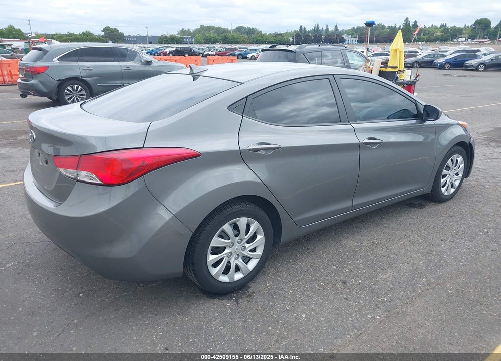 2013 HYUNDAI ELANTRA VIN: 5NPDH4AE7DH227254