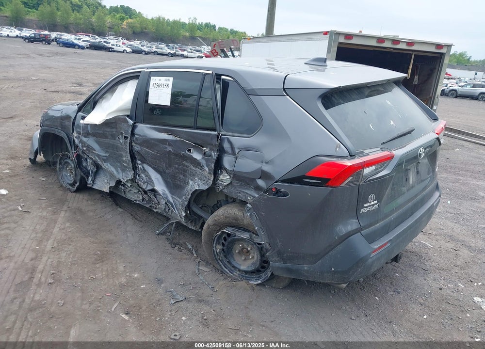 2022 TOYOTA RAV4 VIN: 2T3G1RFV1NC274542