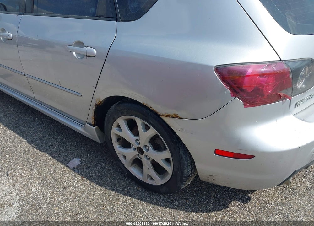 2008 MAZDA 3 S TOURING VIN: JM1BK343281858567
