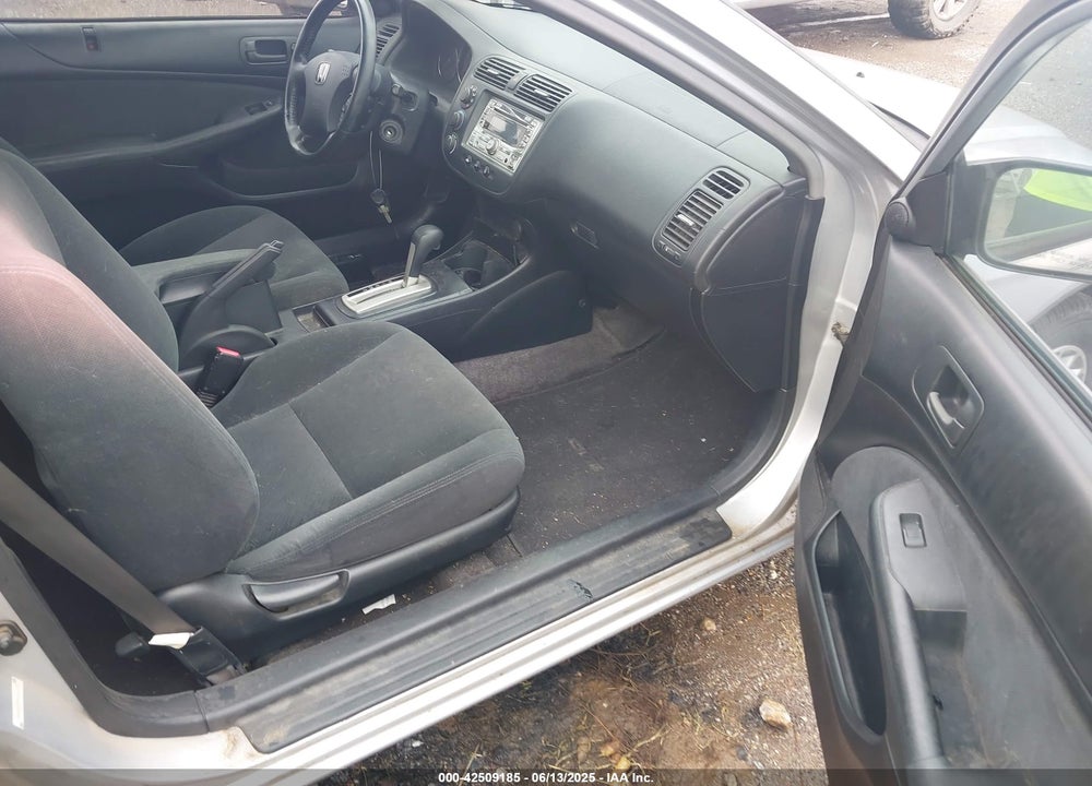 2005 HONDA CIVIC VIN: 1HGEM22595L073325