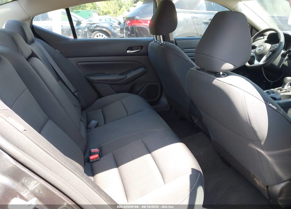 2021 NISSAN ALTIMA VIN: 1N4BL4BV3MN352262