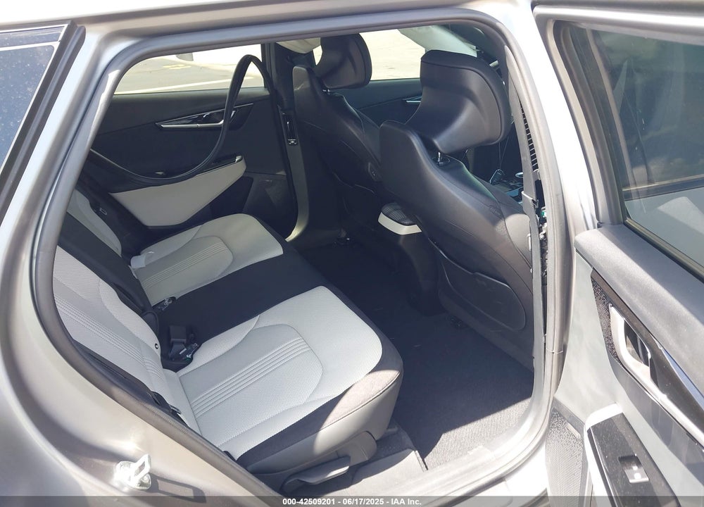 2024 KIA EV6 GT LINE VIN: KNDC44LA0R5224219