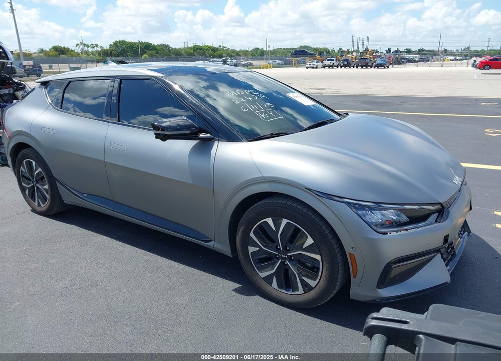 2024 KIA EV6 GT LINE VIN: KNDC44LA0R5224219