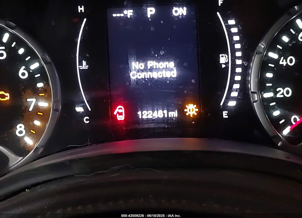 2017 JEEP RENEGADE VIN: ZACCJBBB8HPE65619