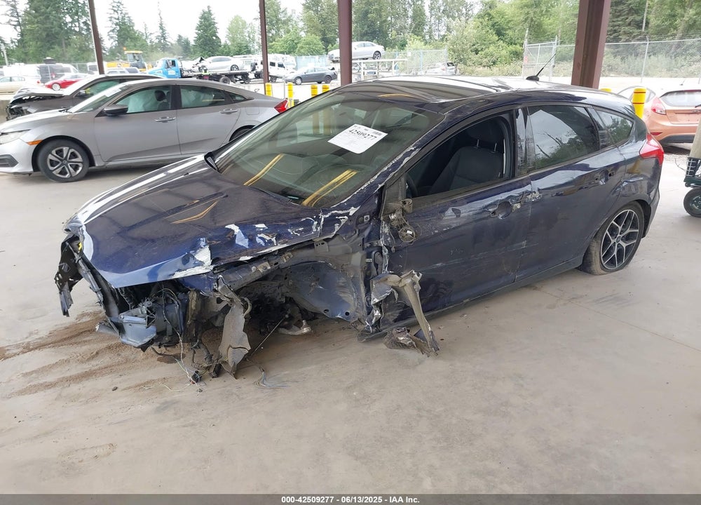 2017 FORD FOCUS SEL VIN: 1FADP3M25HL255544