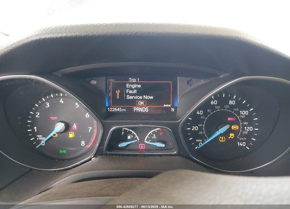 2017 FORD FOCUS SEL VIN: 1FADP3M25HL255544