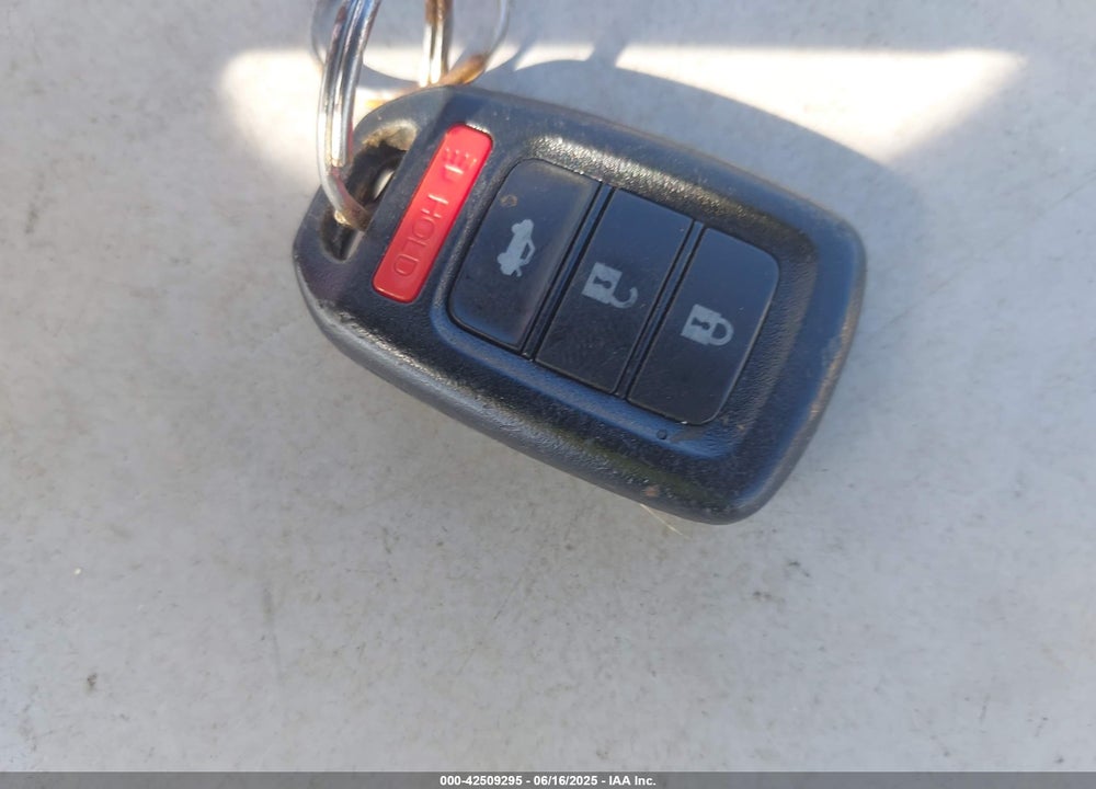 2020 HONDA CIVIC VIN: 2HGFC4B65LH301178