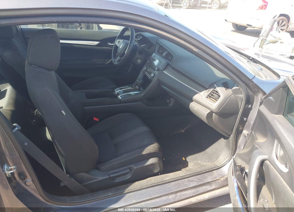 2020 HONDA CIVIC VIN: 2HGFC4B65LH301178