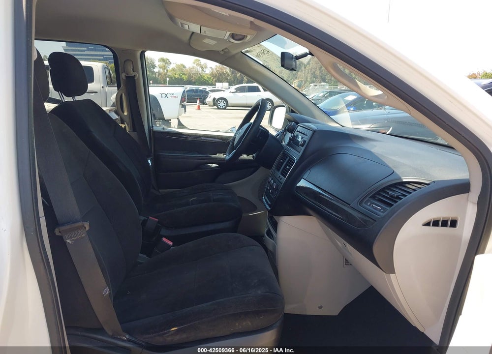 2013 DODGE GRAND CARAVAN SXT VIN: 2C4RDGCG4DR688416