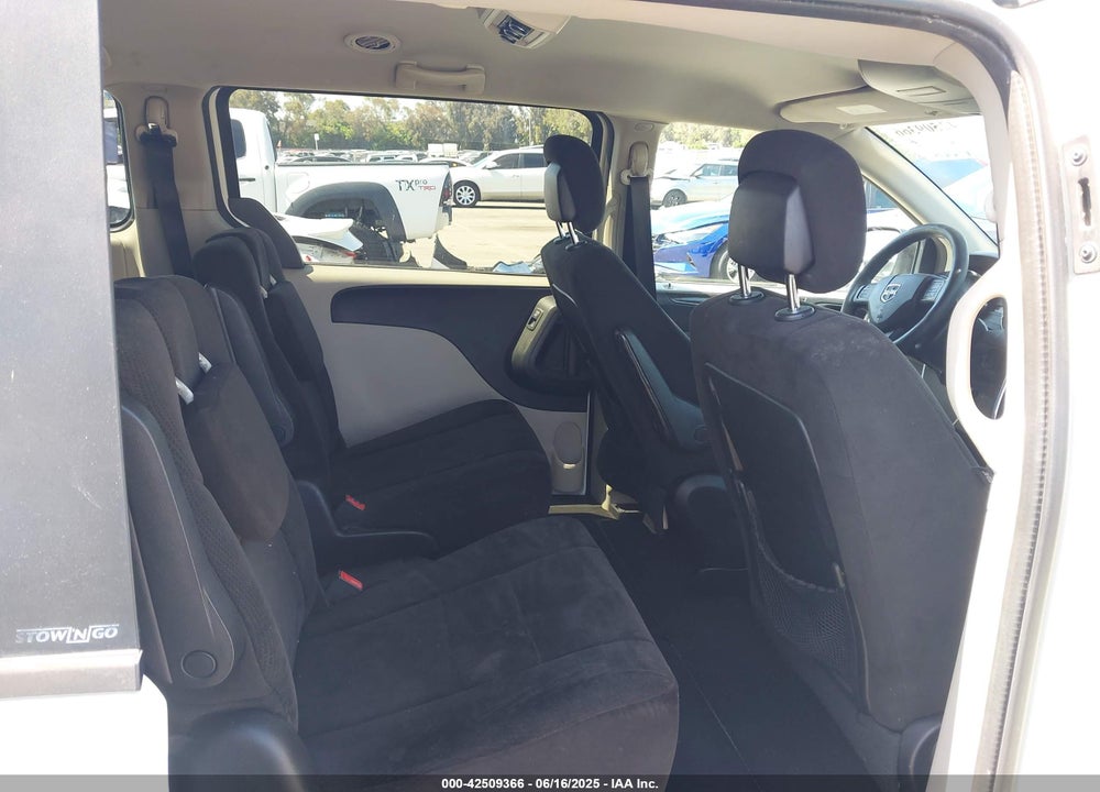 2013 DODGE GRAND CARAVAN SXT VIN: 2C4RDGCG4DR688416