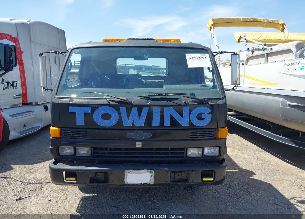 1988 CHEVROLET TILT MASTER W4S042 VIN: J8BB4B1H3J7005657
