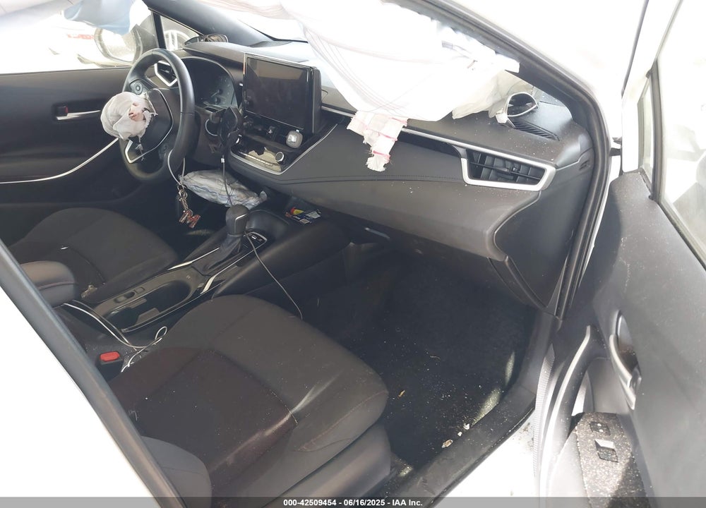 2024 TOYOTA COROLLA VIN: JTDBCMFE1R3049990