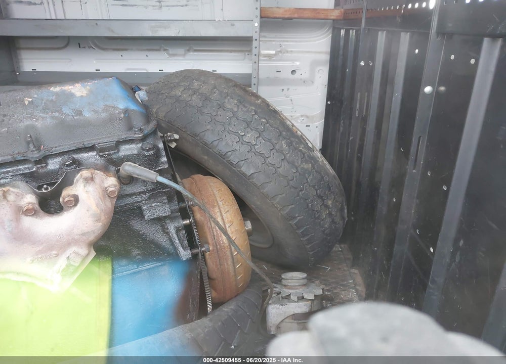 1998 FORD E-250 COMMERCIAL/RECREATIONAL VIN: 1FTNE24L6WHB46596