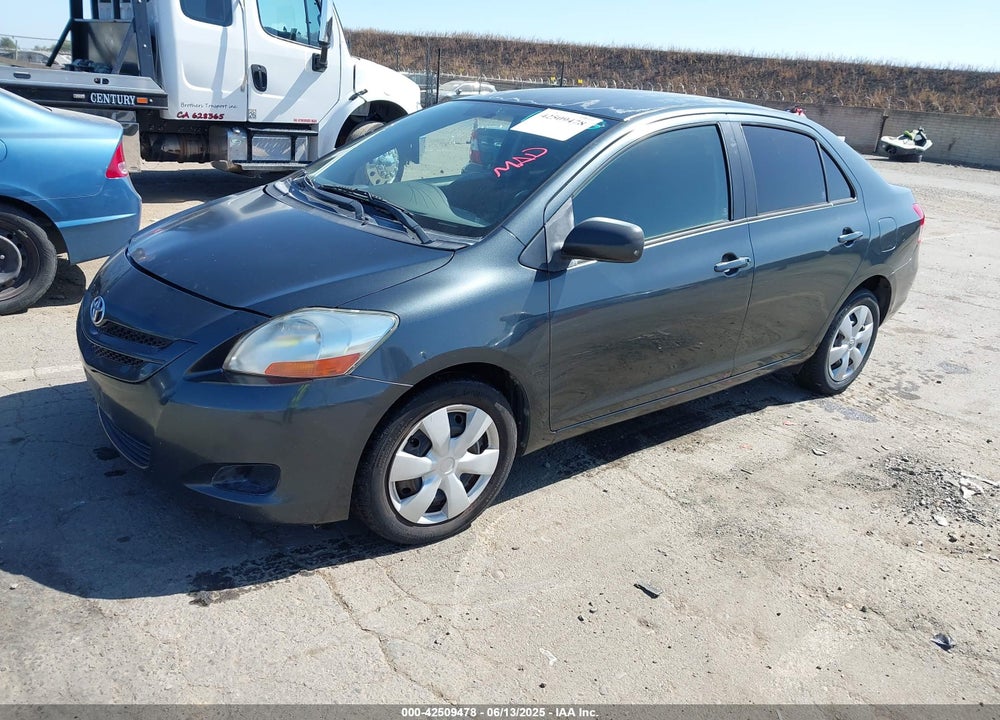2007 TOYOTA YARIS VIN: JTDBT923071019700