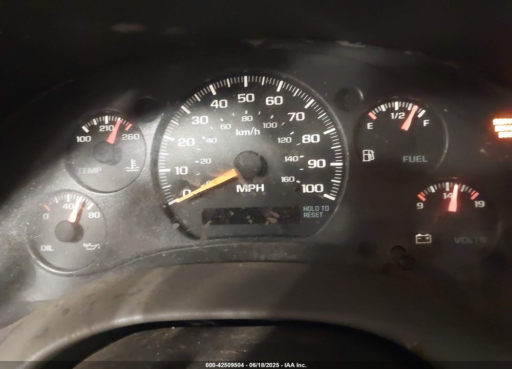 2001 CHEVROLET S-10 VIN: 1GCCS195218201980