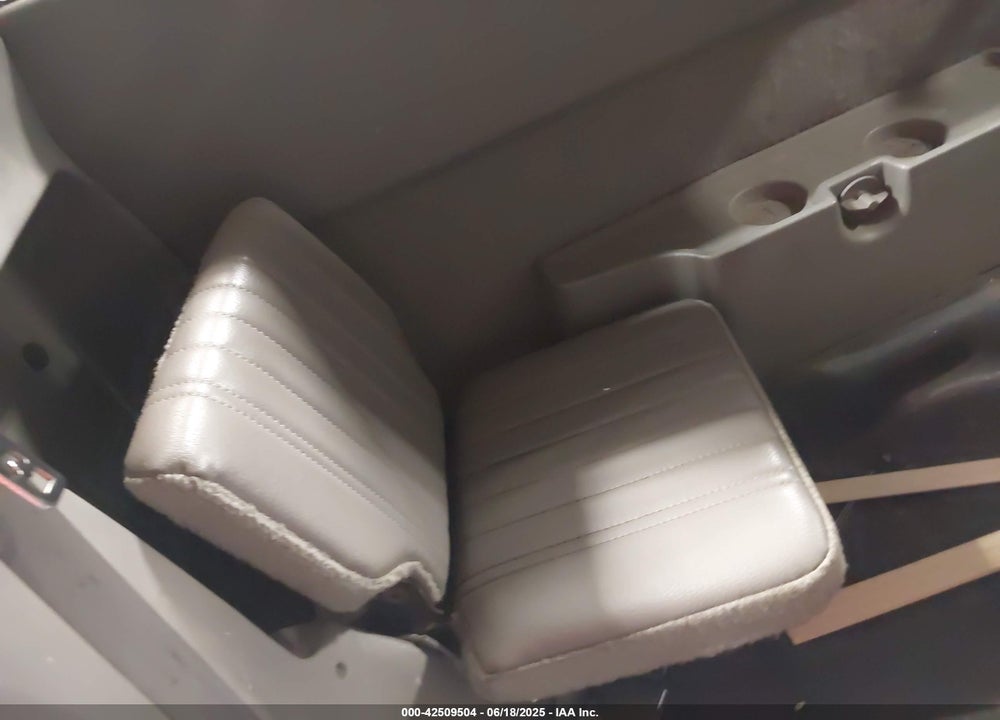 2001 CHEVROLET S-10 VIN: 1GCCS195218201980