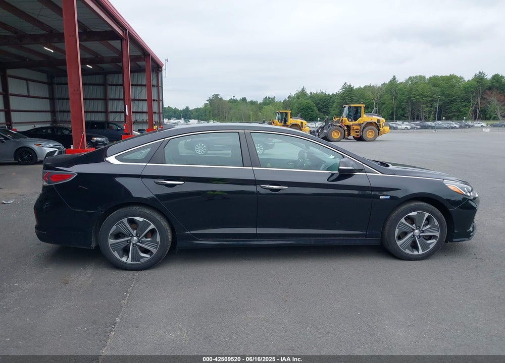 2019 HYUNDAI SONATA PLUG-IN HYBRID VIN: KMHE14L22KA093782