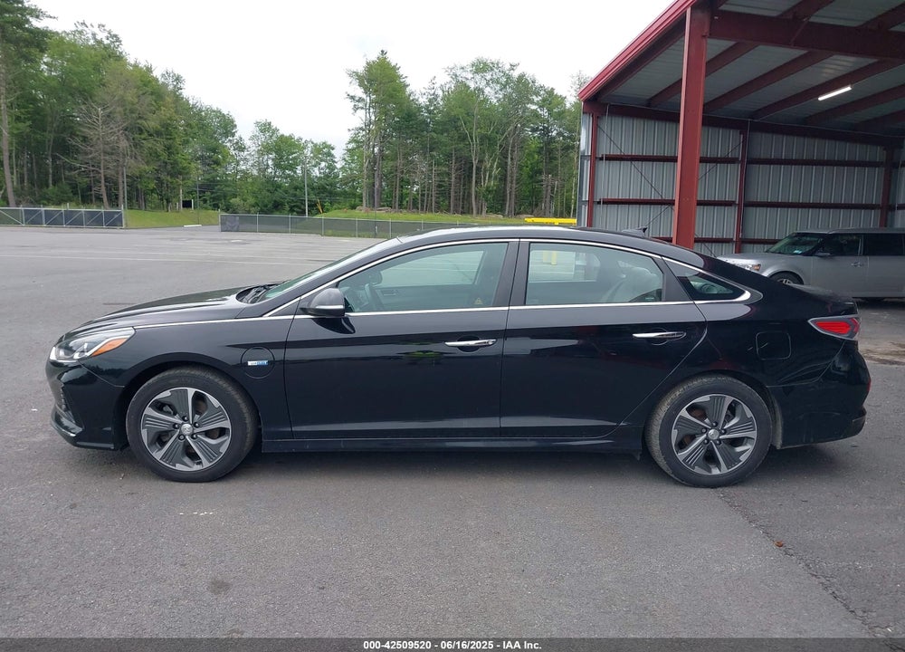 2019 HYUNDAI SONATA PLUG-IN HYBRID VIN: KMHE14L22KA093782