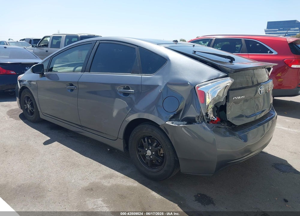 2015 TOYOTA PRIUS TWO VIN: JTDKN3DU0F0439961