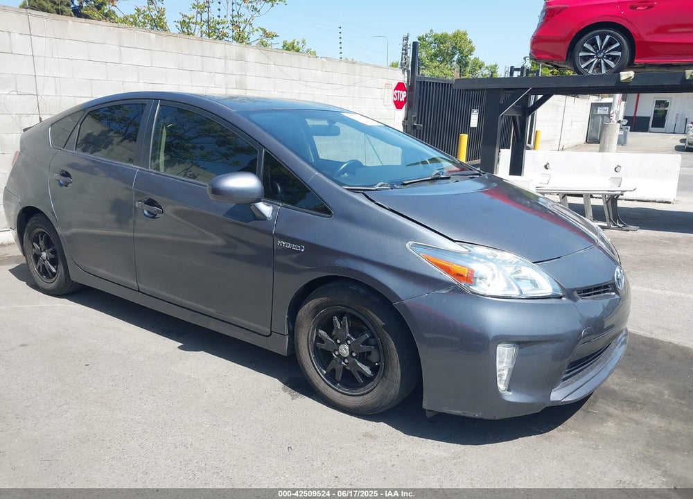 2015 TOYOTA PRIUS TWO VIN: JTDKN3DU0F0439961