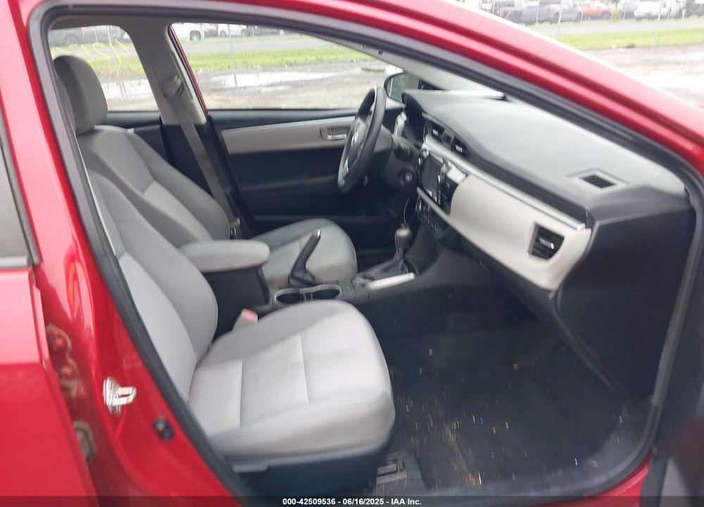 2014 TOYOTA COROLLA VIN: 5YFBURHE1EP138144