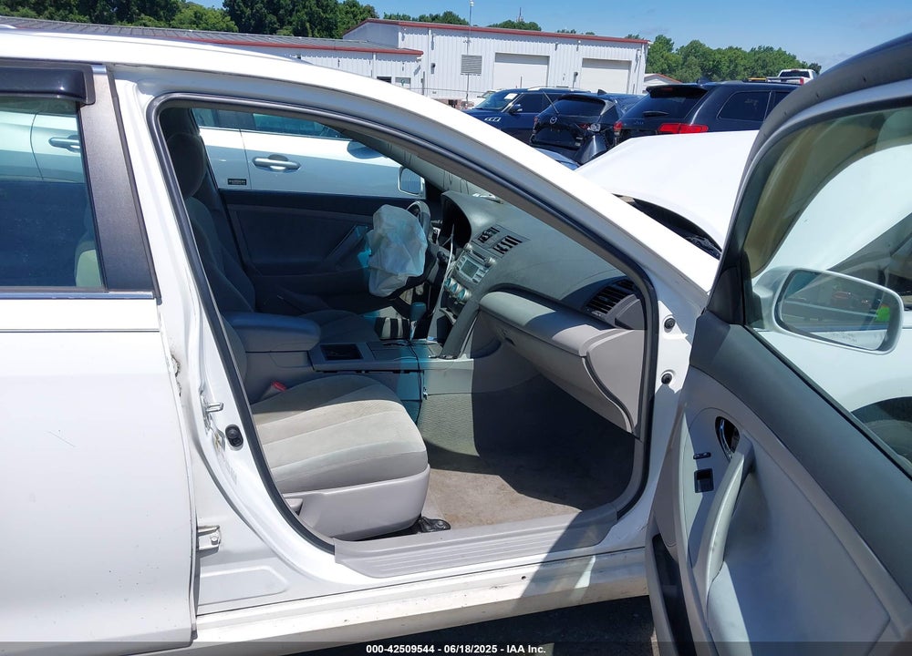 2008 TOYOTA CAMRY VIN: 4T1BE46K58U742789