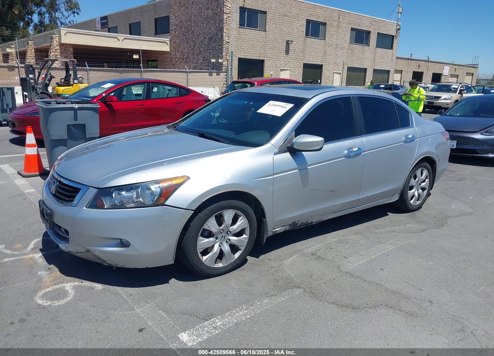 2010 HONDA ACCORD SDN VIN: 1HGCP3F85AA032303