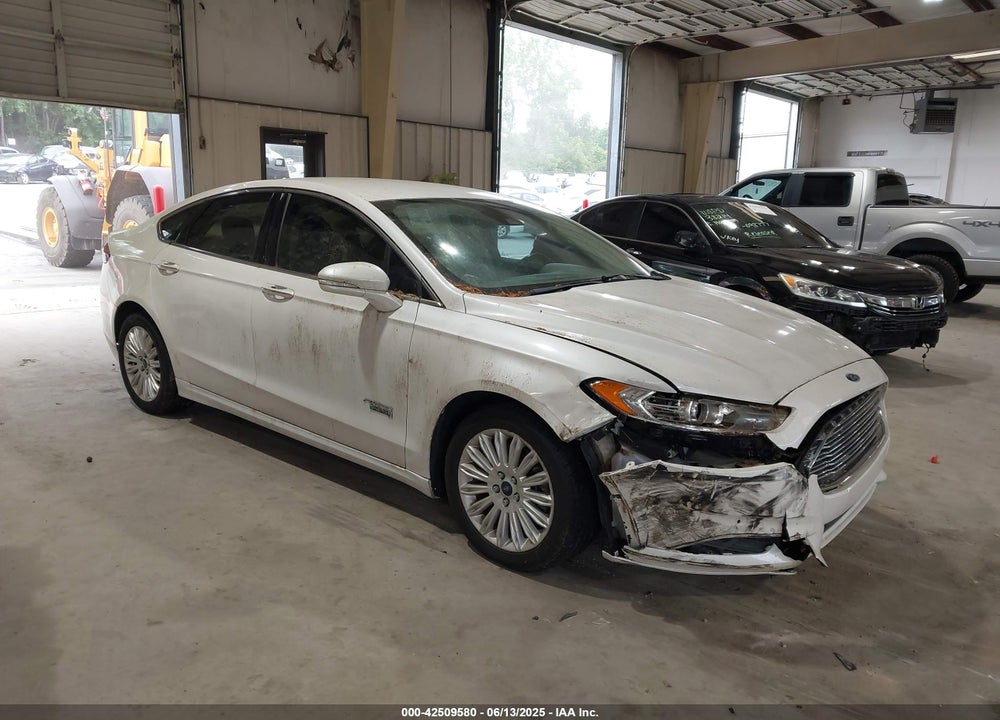 2014 FORD FUSION ENERGI SE LUXURY VIN: 3FA6P0PU9ER155383