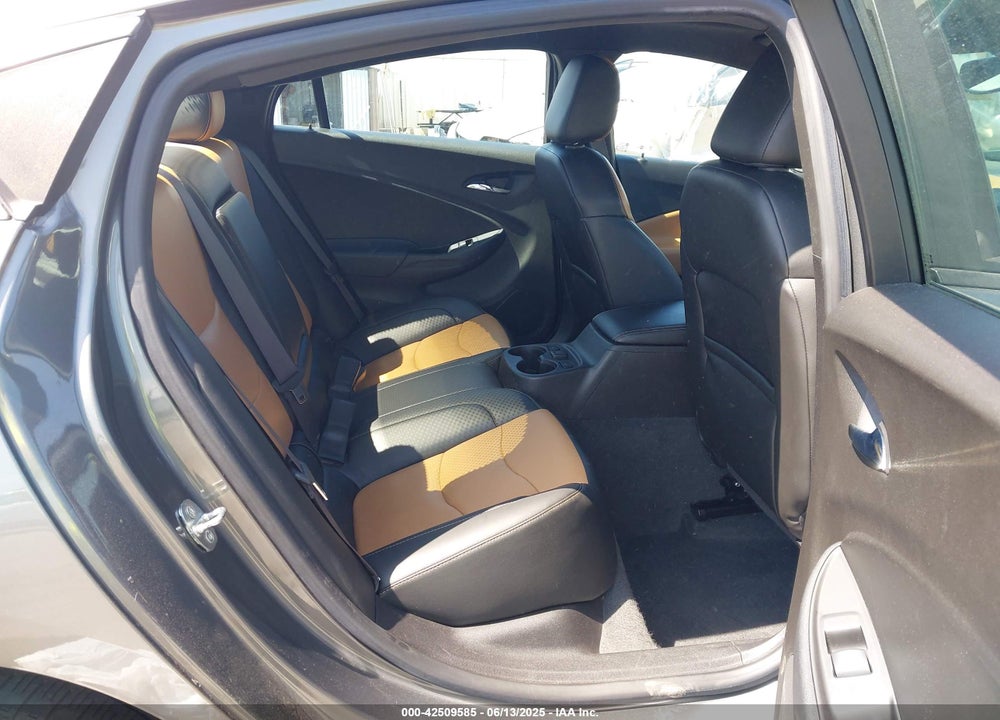 2017 CHEVROLET VOLT VIN: 1G1RD6S52HU190386