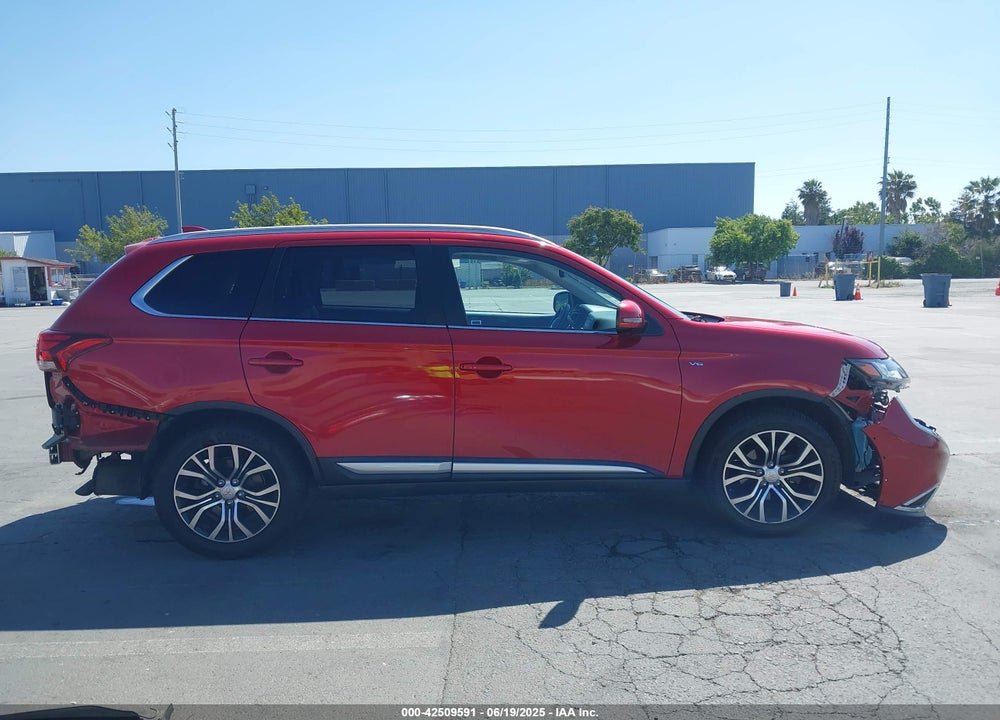 2017 MITSUBISHI OUTLANDER GT VIN: JA4JZ4AX8HZ032466