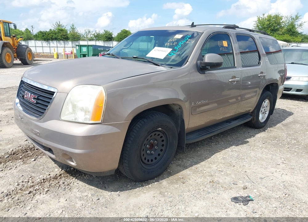 2007 GMC YUKON VIN: 1GKFC13J07R241465