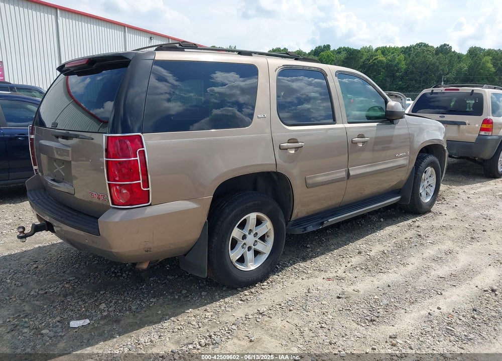 2007 GMC YUKON VIN: 1GKFC13J07R241465