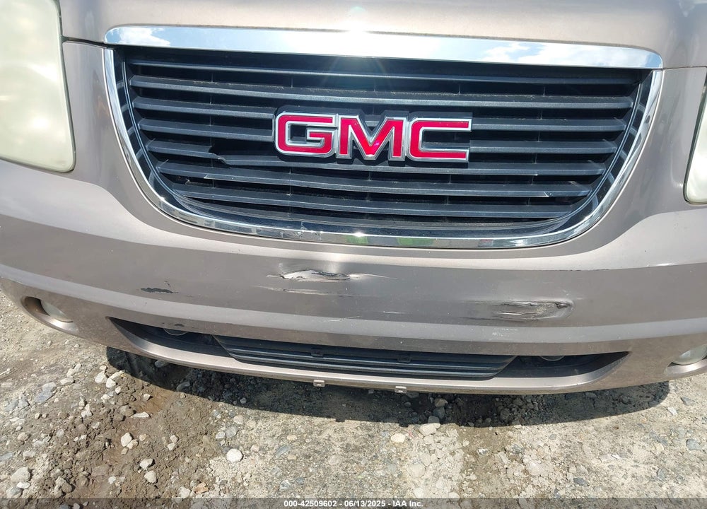 2007 GMC YUKON VIN: 1GKFC13J07R241465