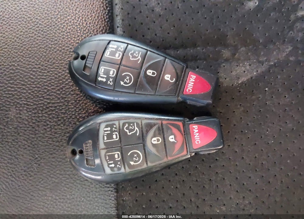 2019 DODGE GRAND CARAVAN SXT VIN: 2C4RDGCG3KR566224