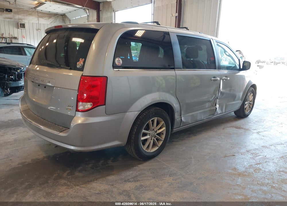 2019 DODGE GRAND CARAVAN SXT VIN: 2C4RDGCG3KR566224
