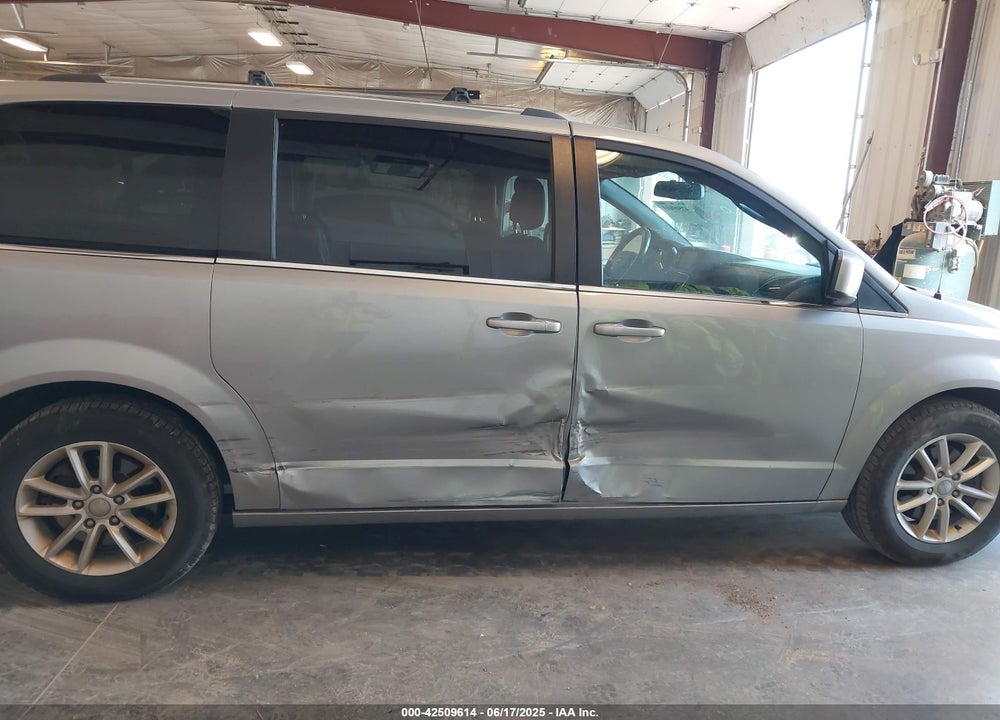 2019 DODGE GRAND CARAVAN SXT VIN: 2C4RDGCG3KR566224