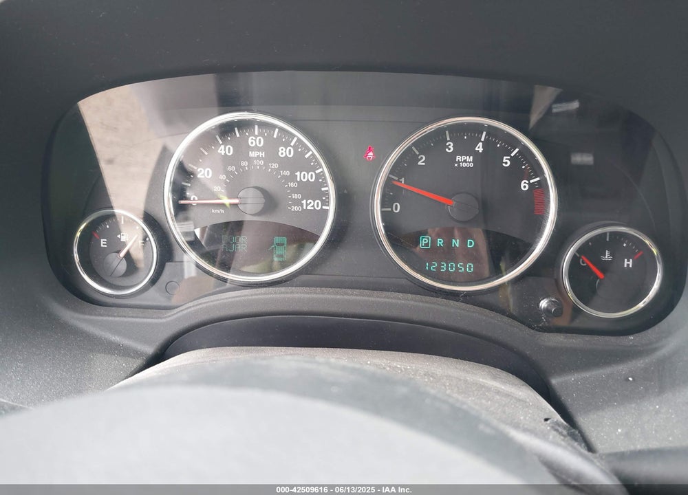 2012 JEEP COMPASS VIN: 1C4NJDCB6CD717717