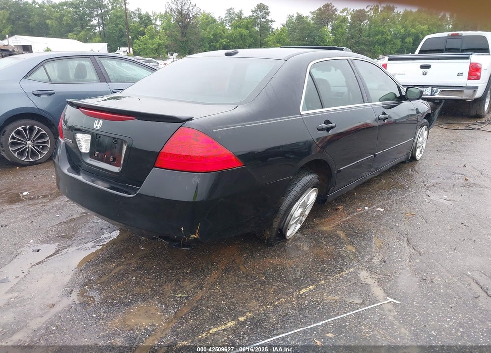 2007 HONDA ACCORD 2.4 EX VIN: 1HGCM56817A190375