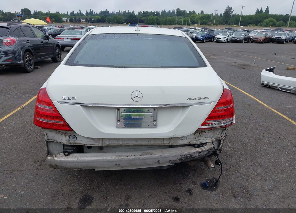 2008 MERCEDES-BENZ S CLASS VIN: WDDNG86X98A171426