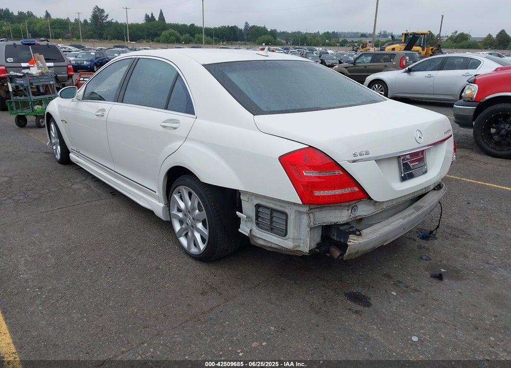 2008 MERCEDES-BENZ S CLASS VIN: WDDNG86X98A171426