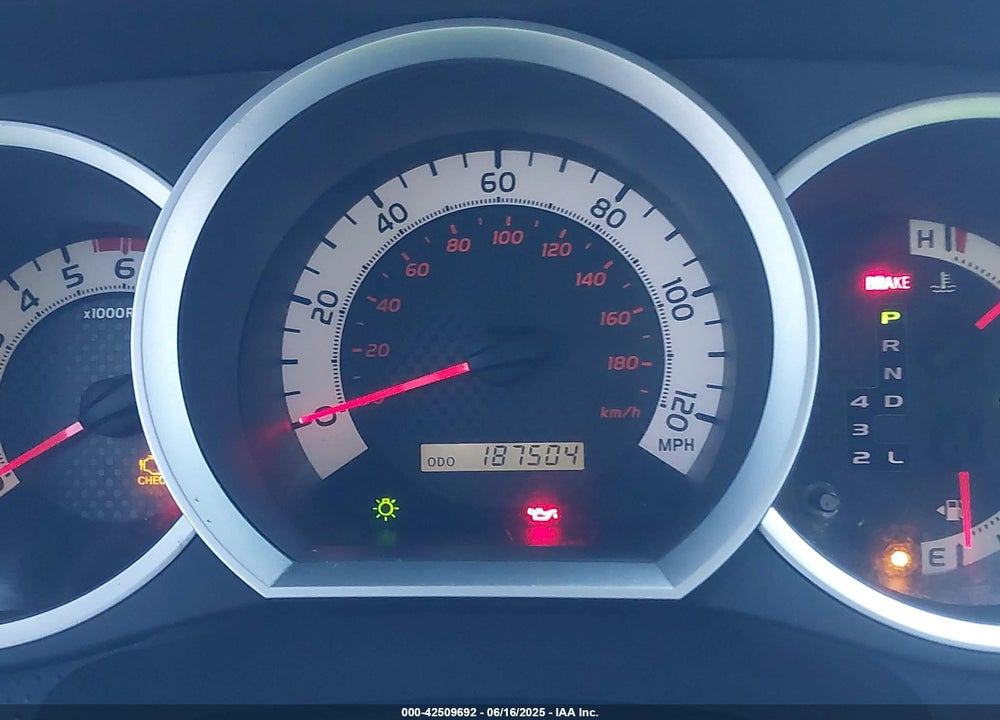 2011 TOYOTA TACOMA VIN: 3TMLU4EN7BM074531